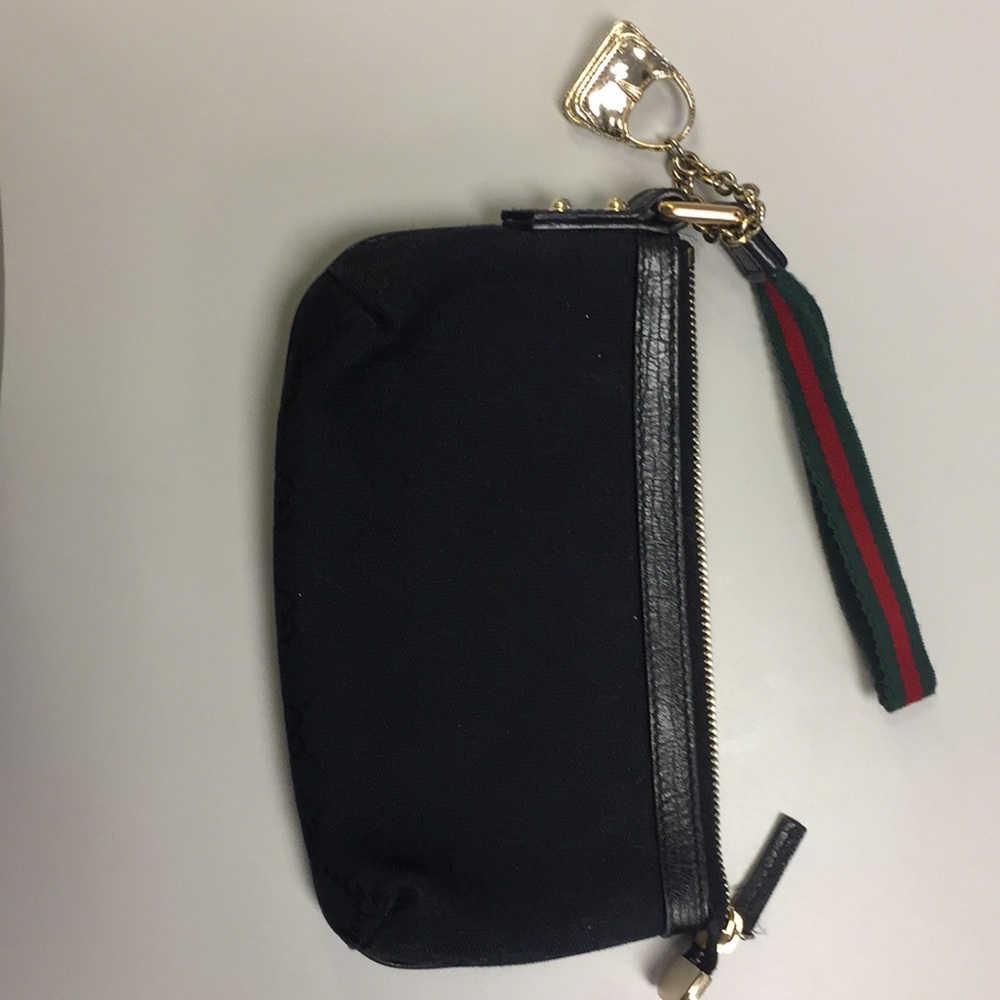 Gucci wristlet